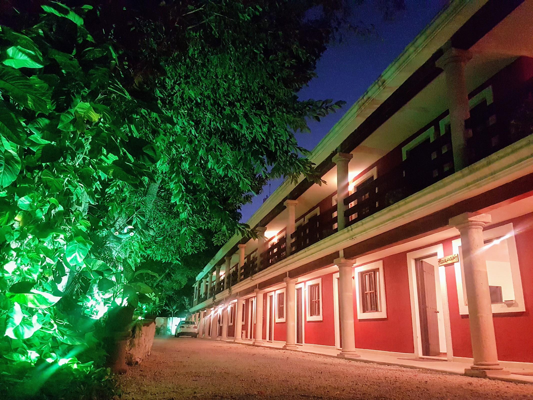 Hotel Holly Merida Exterior photo