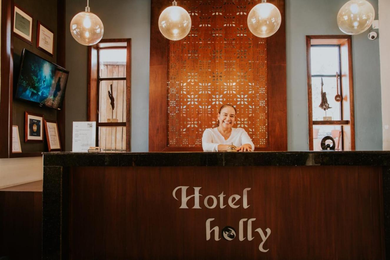 Hotel Holly Merida Exterior photo